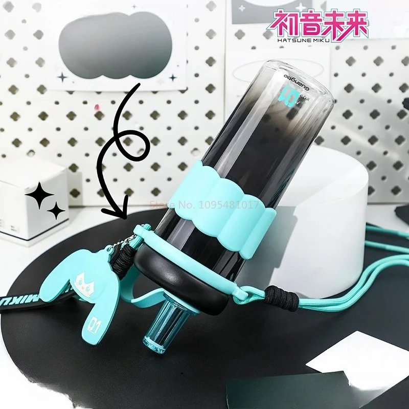 Hatsune Miku Animation Periphe - Travel Accessories Japan 评论和价格