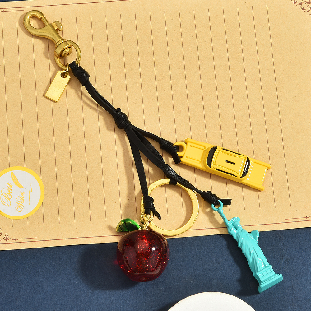 New York City Theme Multi Char - Travel Accessories Apple 评论和价格